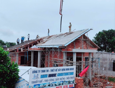 ĐỔ BÊ TÔNG MÁI LỆCH CHO GIA CHỦ Ở BÀ RỊA